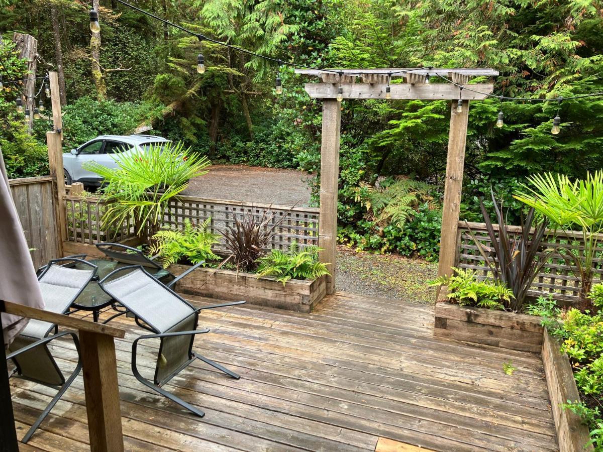 Sienna's Tree House * Tofino